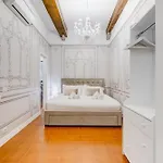 Spanish Square - Romedreamhome